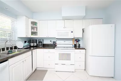 1301 NW 45th St, Fort Lauderdale, FL 33309 - Photo 6