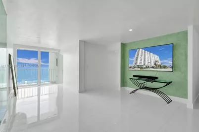 6450 Collins Ave #1204, Miami Beach, FL 33141 - Photo 4