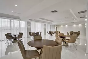 6450 Collins Ave, Miami Beach, FL 33141 - Photo 46