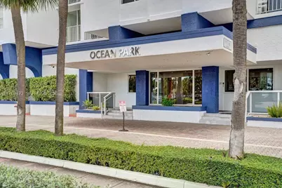 6450 Collins Ave #1204, Miami Beach, FL 33141 - Photo 36