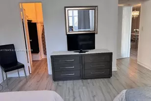 4001 S Ocean Dr, Hollywood, FL 33019 - Photo 16