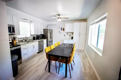 3981 SW 58th St, Dania Beach, FL 33312 - Photo 8