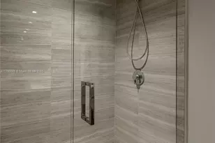 18975 Collins Ave, Sunny Isles Beach, FL 33160 - Photo 20