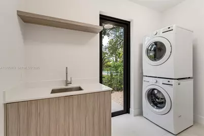 5921 SW 84th St, South Miami, FL 33143 - Photo 32