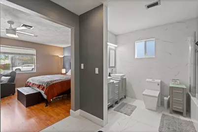 2010 NE 208th St, Miami, FL 33179 - Photo 38