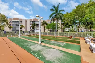 7711 Trent Dr, Tamarac, FL 33321 - Photo 22