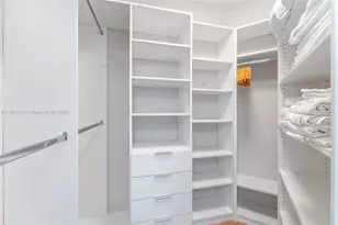 16699 Collins Ave, Sunny Isles Beach, FL 33160 - Photo 14