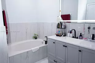 1142 NW 135th Ct, Miami, FL 33182 - Photo 42