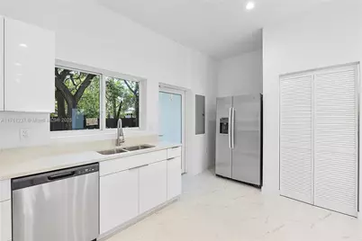5431 & 5433 NW 5th Ave, Miami, FL 33127 - Photo 10
