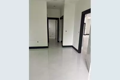 442 Mercedes Ct, Lehigh Acres, FL 33972 - Photo 4