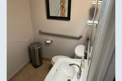701 Northlake Blvd #201, North Palm Beach, FL 33408 - Photo 20