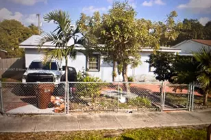 625 E 28th St, Hialeah, FL 33013 - Photo 2
