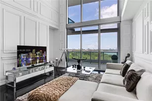 900 Biscayne Blvd, Miami, FL 33132 - Photo 2