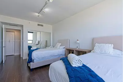 3250 NE 1st Ave #1006, Miami, FL 33137 - Photo 18