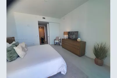 17550 Collins #1402, Sunny Isles Beach, FL 33160 - Photo 24