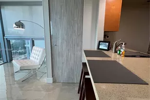 2655 Collins Ave, Miami Beach, FL 33140 - Photo 8