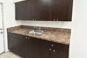 738 NE 86th St, Miami, FL 33138 - Photo 2