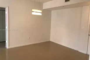 2775 NE 187th St, Aventura, FL 33180 - Photo 4