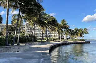 801 Lake Shore Dr, Lake Park, FL 33403 - Photo 38