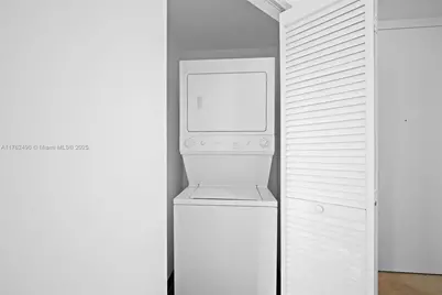 79 SW 12th St #2512-S, Miami, FL 33130 - Photo 16