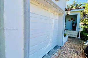 1135 SW 62nd Ave, West Miami, FL 33144 - Photo 2