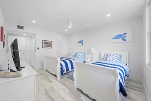 3725 S Ocean Dr, Hollywood, FL 33019 - Photo 10