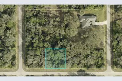 2803 E 19th St, Lehigh Acres, FL 33972 - Photo 2