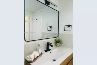 1101 Hillcrest Ct #306, Hollywood, FL 33021 - Photo 10