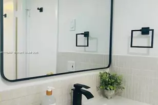 1101 Hillcrest Ct, Hollywood, FL 33021 - Photo 10