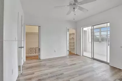 1560 NW 159th Ave, Pembroke Pines, FL 33028 - Photo 18