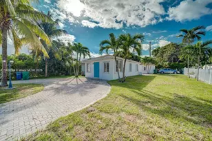 442 NW 100th St, Miami, FL 33150 - Photo 4