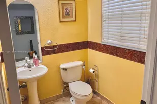11512 NW 48th Terrace, Doral, FL 33178 - Photo 14