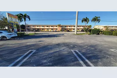 330 E McNab Rd, Pompano Beach, FL 33060 - Photo 4