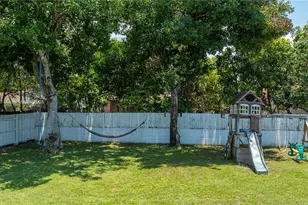 10851 NE 2nd Ct, Miami, FL 33161 - Photo 20