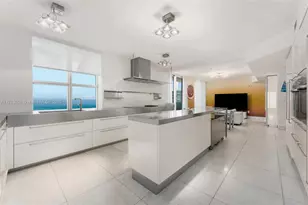 5801 Collins Ave, Miami Beach, FL 33140 - Photo 16