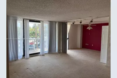 3701 N Country Club Dr #207, Aventura, FL 33180 - Photo 2
