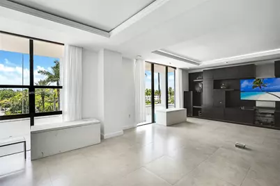 9801 Collins Ave #5M, Bal Harbour, FL 33154 - Photo 2