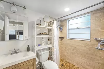 1 Keswick A #1, Deerfield Beach, FL 33442 - Photo 18