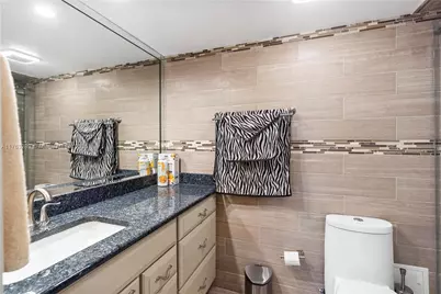 301 174th St #312, Sunny Isles Beach, FL 33160 - Photo 16