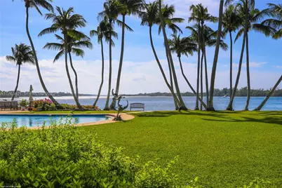 6 Riverview Rd, Jupiter Island, FL 33455 - Photo 2