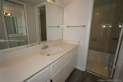 5201 Orduna Dr #12, Coral Gables, FL 33146 - Photo 14
