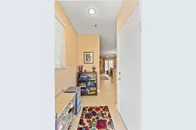 4650 SW 75th Way, Davie, FL 33314 - Photo 4