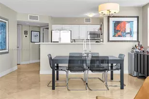 1155 Brickell Bay Dr, Miami, FL 33131 - Photo 14