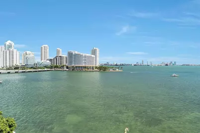 1155 Brickell Bay Dr #710, Miami, FL 33131 - Photo 2