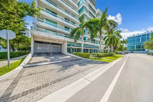 1025 92nd St, Bay Harbor Islands, FL 33154 - Photo 38