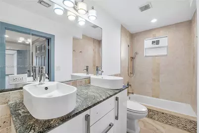 1541 SW 52nd Ave, Plantation, FL 33317 - Photo 12