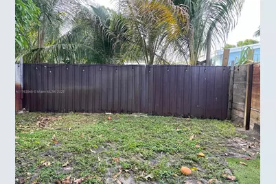 1541 SW 52nd Ave, Plantation, FL 33317 - Photo 20