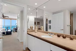 1643 Brickell Ave, Miami, FL 33129 - Photo 34