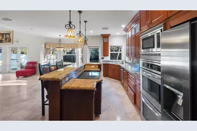 2136 NW 4th St, Fort Lauderdale, FL 33311 - Photo 14