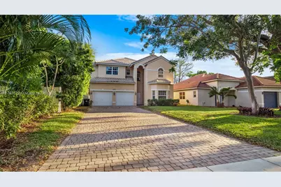 2136 NW 4th St, Fort Lauderdale, FL 33311 - Photo 1